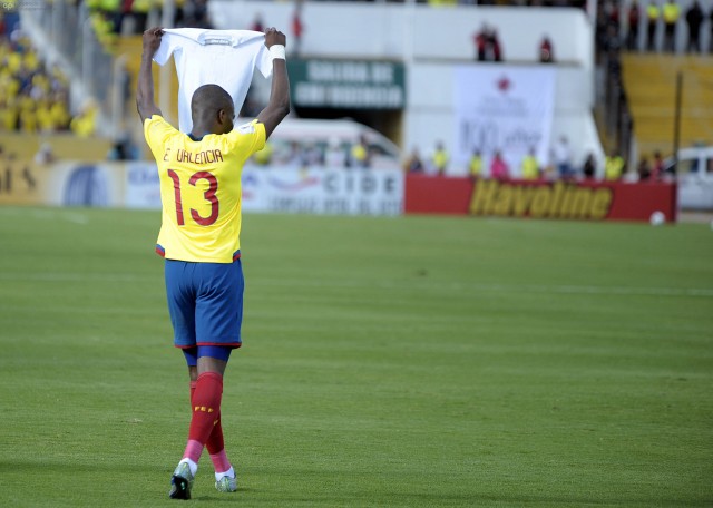 Enner Valencia gol a Paraguay