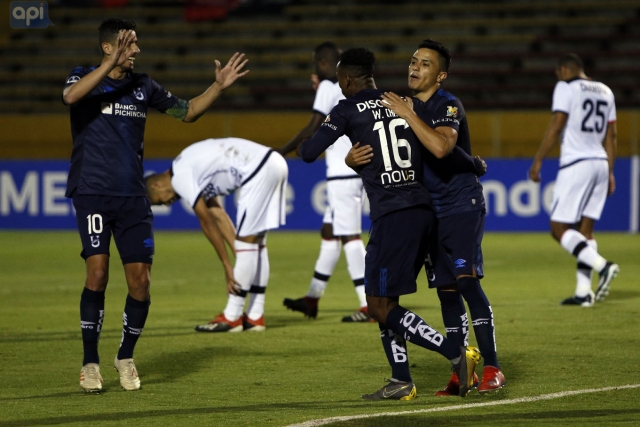 U Catolica 23