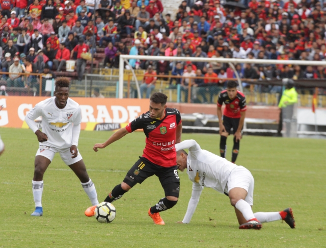 Emmanuel Martínez 2