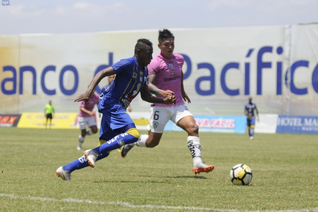 Luis Ayala 4