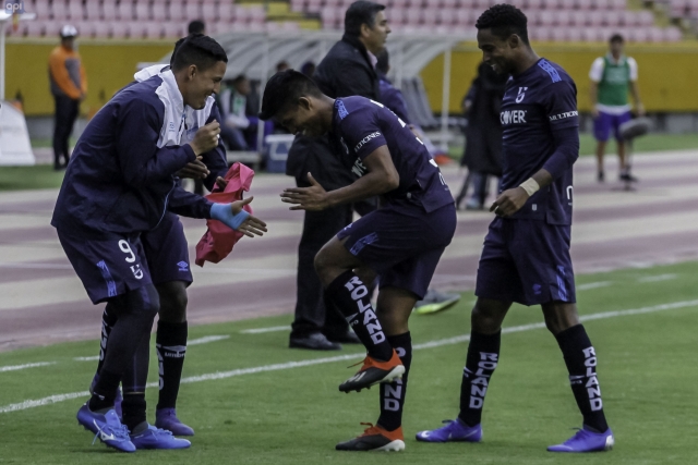 U Catolica 7