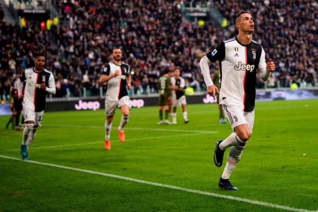 Cristiano Ronaldo 14