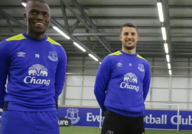 Énner Valencia y Mirallas