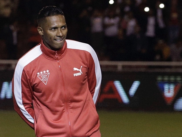 Antonio Valencia 9