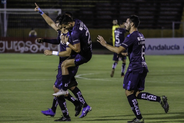 U Catolica 2