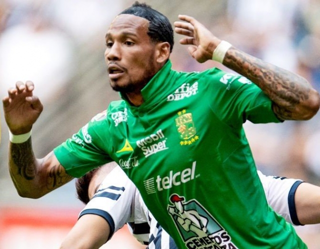 Vinicio Angulo 3