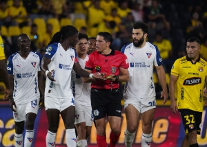 Los jueces no están preparados”, Eduardo Álvarez exige respuestas a la CNA por los errores de los árbitros contra Liga
