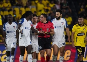 "Los jueces no están preparados”, Eduardo Álvarez exige respuestas a la CNA por los errores de los árbitros contra Liga