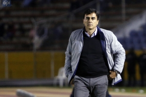 La FEF debe pagarle casi 400.000 dólares a Gustavo Quinteros (DOCUMENTO)