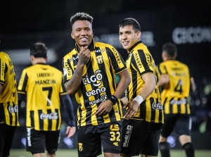 MOVIMIENTO SORPRESIVO: Jhon Jairo Sánchez deja el fútbol ecuatoriano y ficha por Guaraní en Paraguay