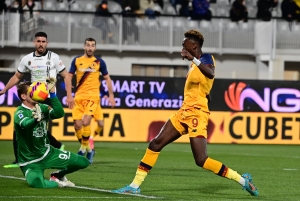 AS Roma se quedó corto para cosechar una victoria que les ayude (RESUMEN)