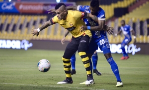 Corre el tiempo para evitar sanciones en el Ídolo (ENTREVISTA)