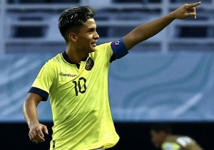 ¡LDU transfiere a su 10 PROMESA al equipo que fue su ÚLTIMO VERDUGO en la LigaPro de Ecuador!