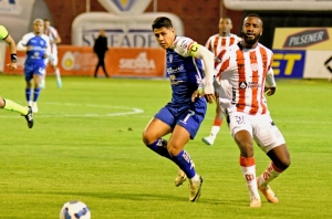 “Quiero demostrar mi fútbol y mi garra” (VIDEO)