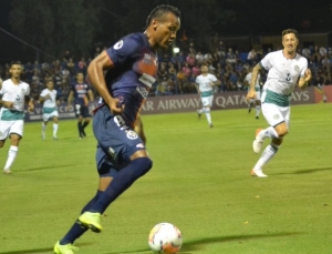 Equipos del fútbol internacional interesados en Jacson Pita (FOTO)