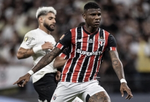 ¡SORPRENDIERON AL QUE SORPRENDÍA! Robert Arboleda vuelve al ruedo y ya estuvo en el banco del Sao Paulo tras su lesión