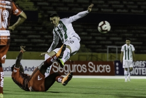 Arma maletas rumbo a Manabí (FOTO)
