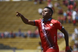 Volvió y se fue a Hungría: “Gran negocio para El Nacional”