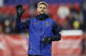 La operación Javier Burrai en suspenso: Sarmiento le baja el pulgar a la oferta presentada por IDV