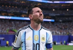Repasa los récords de Lionel Messi luego de la remontada de Argentina ante Egipto en el chatbot de futbolecuador