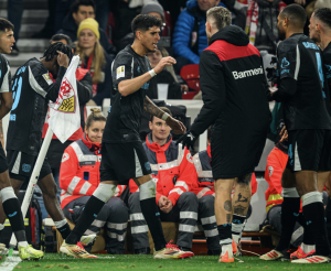 ¡ARRIBA MI GOLEADOR! Piero Hincapié se despachó con un GOLAZO para engrandecer SU APORTE en el Bayer Leverkusen