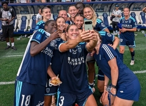 ¡Qué debut, por Dios! Manoly Baquerizo rompe redes con gol en el Paris FC y demuestra su clase de crack