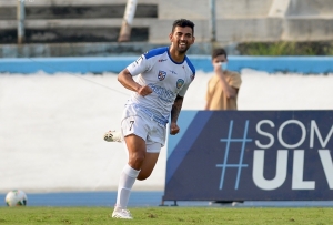 ¡Se tomaron el Alberto Spencer con gol del Toro! (RESUMEN)