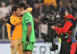 Iker Casillas y Buffon 2
