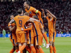 Holanda se salió de los protocolos y devolvió alegría con alegría