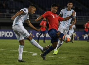 La Albiceleste aprieta las cosas en el grupo (RESUMEN)