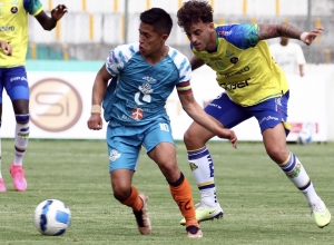 ¡Libertad saca un empate de Azogues que pone al Rojo Vivo el Descenso!