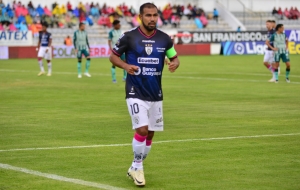 Allanado el camino con el 10 (ENTREVISTA)