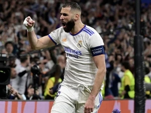 Karim Benzema 8