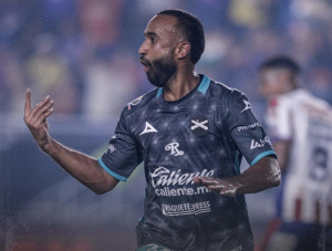 ¡Jordan Sierra se ELEVÓ A LO ÉNNER para anotar un Golazo de Cabeza en México!