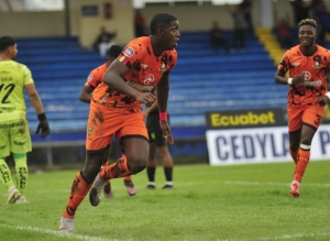 ¡LOJA EN LA CIMA! Libertad FC puntero temporal de la Liga Pro TRAS BAILAR al Orense SC