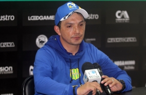 Leonardo Vanegas no dudó en responderle al DT de IDV