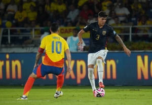 ¡COLCHONEROS ALBOROTAN EL ENTORNO de Piero Hincapié en las últimas horas!