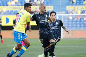 UD Las Palmas se aleja de la zona alta lentamente (RESUMEN)