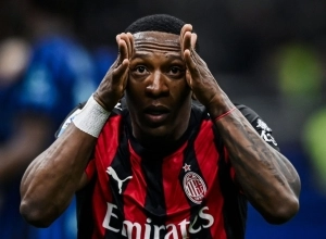 “Feliz por mi primer gol”: El grito sagrado de Pervis Estupiñán que ilusiona a todo el Milán