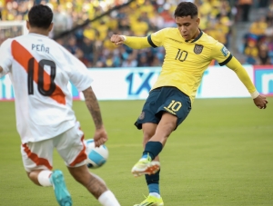 POLÉMICA POR SU FALTA DE MINUTOS: Sebastián Beccacece incluyó en su lista de convocados a Moisés Ramírez y Kendry Páez