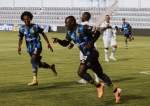 Chacaritas sale del fondo de la tabla con un batacazo