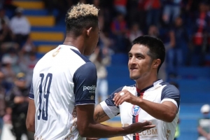 ¡Drástica sanción para uno de los hombres del Ciclón! (OFICIAL)