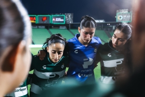 Doménica Rodríguez y Kathya Mendoza brillan en la victoria de Santos Laguna para trepar en la tabla