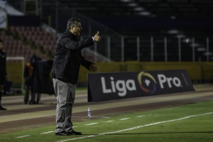 Exige un castigo: “No puede ser…. Debe haber un campanazo para los árbitros” (ENTREVISTA)