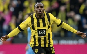 Borussia Dortmund se pone serio a luchar por ser líder