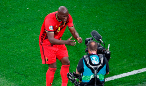 “Chris, Chris, te quiero” (VIDEO)