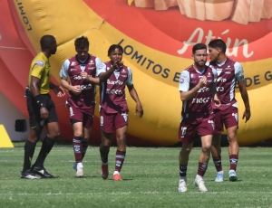 ¡MACARÁ DIO LA SORPRESA! Venció al Manta y LE METE PICANTE a la pelea por cupo internacional