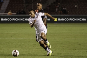 Liga no le encuentra destino a Andrés Chicaiza