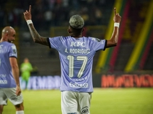 IDV toca el cielo de América en un ranking donde Delfín y Orense quedan retratados