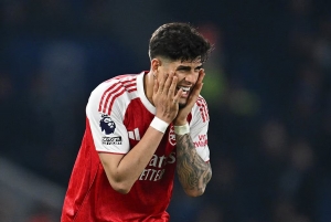 El Hombre de Hierro: El recital de Piero Hincapié con el Arsenal que puso a sus pies a la hinchada